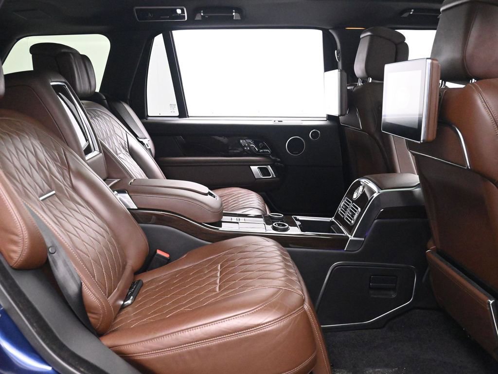 Used 2019 Land Rover Range Rover LWB SV Autobiography image 24
