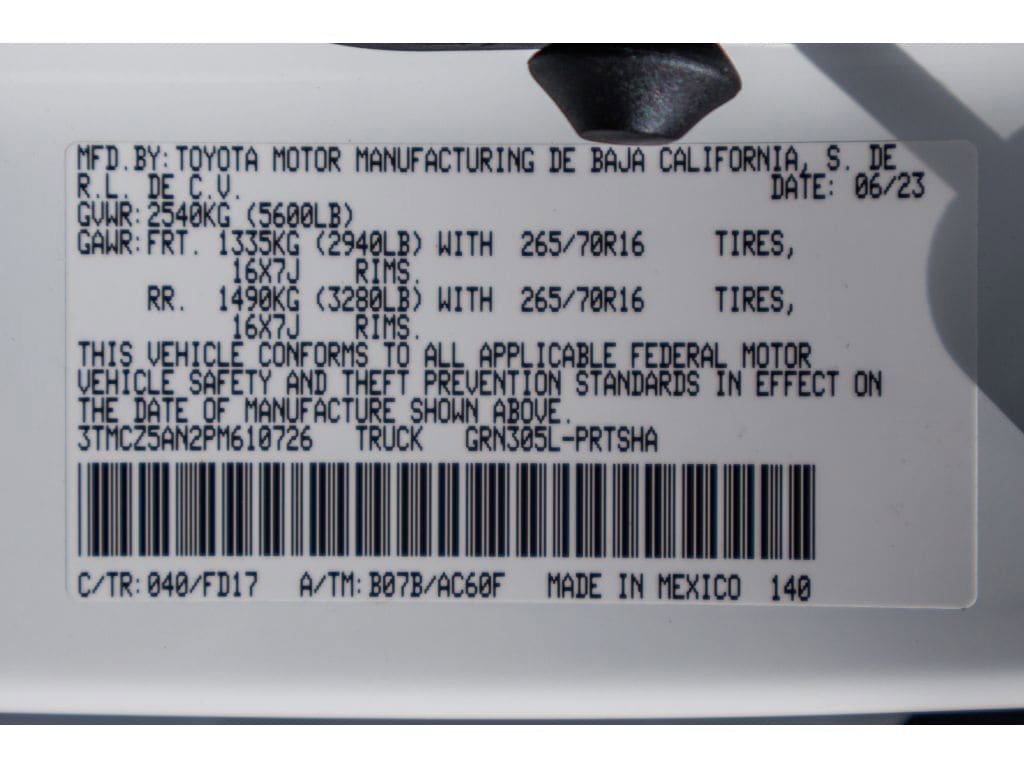 Used 2023 Toyota Tacoma TRD Off-Road w/ Black Out Package (TMS) AWD/4WD image 31