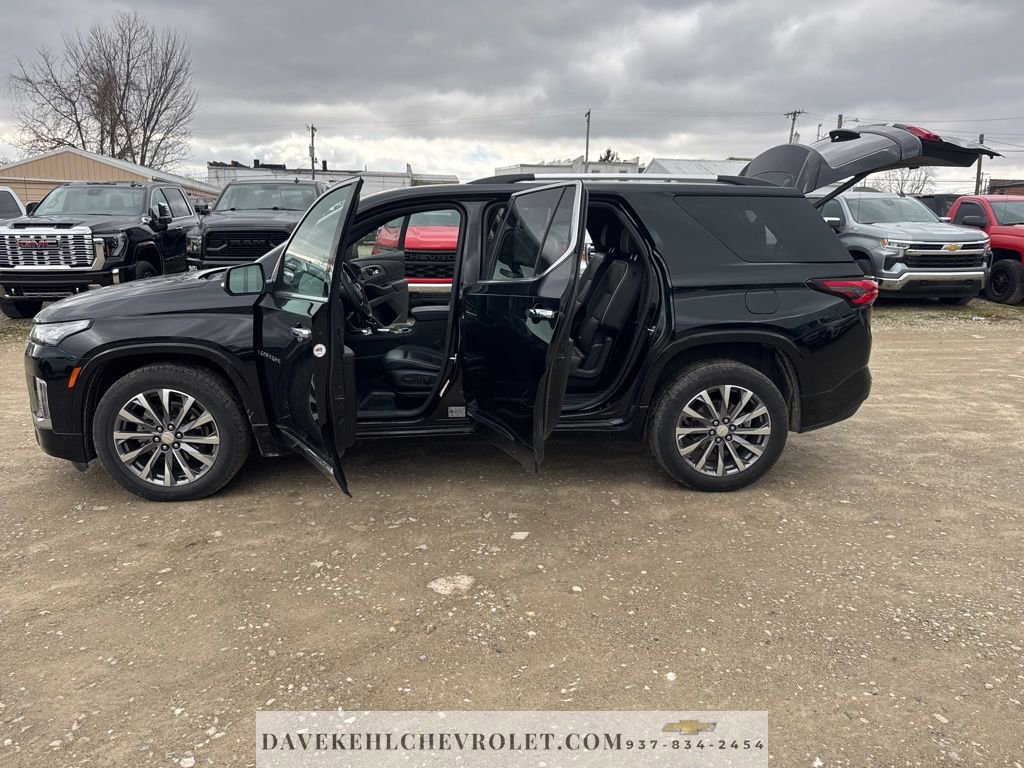 Used 2023 Chevrolet Traverse Premier image 73