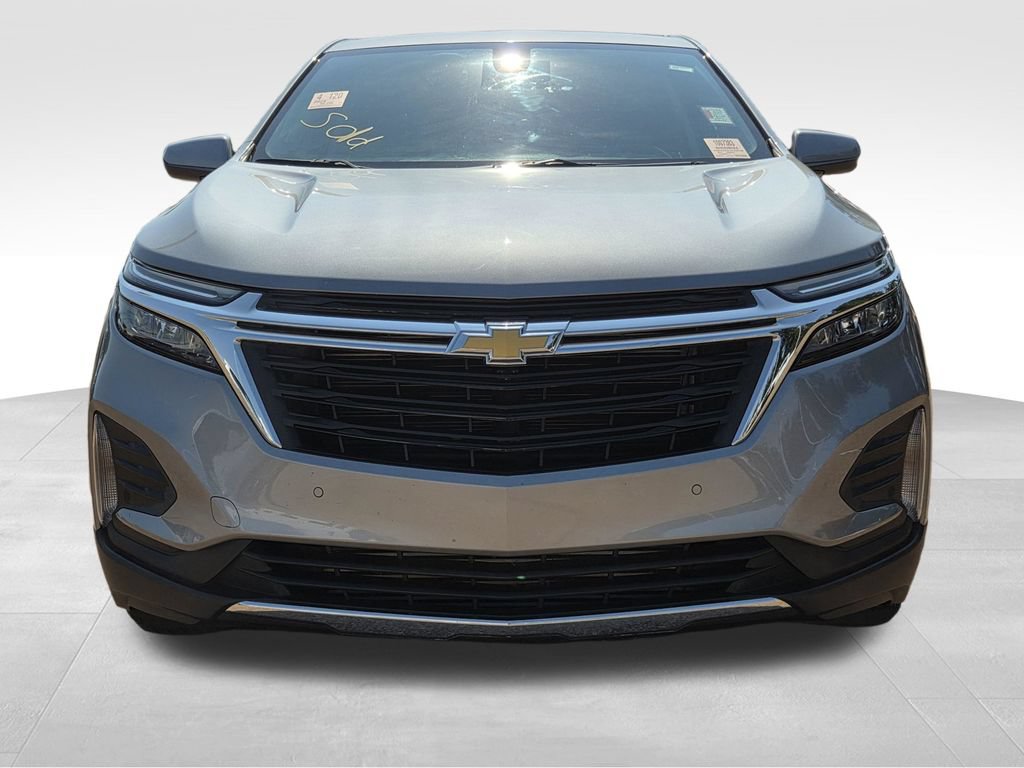 Used 2024 Chevrolet Equinox LT FWD image 3