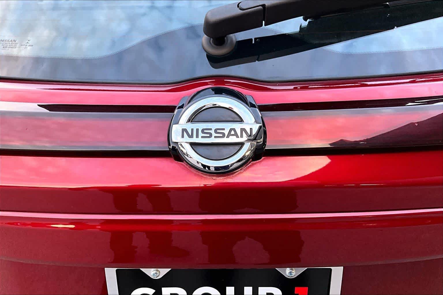 Certified 2021 Nissan Kicks SR w/ SR Premium Package FWD image 30
