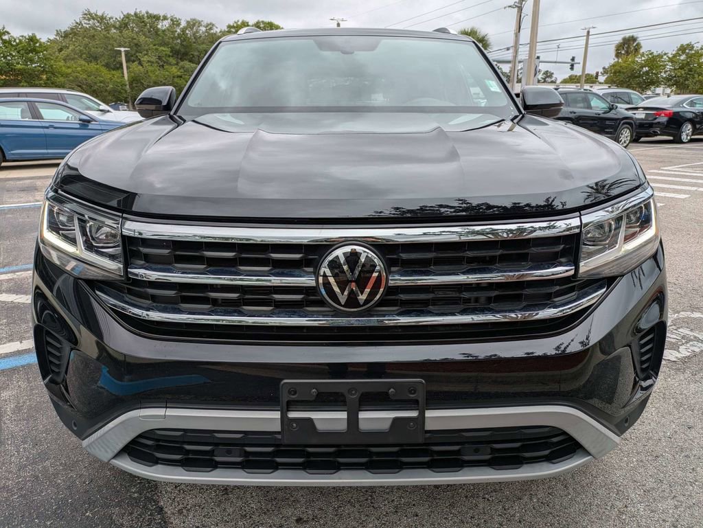 Certified 2023 Volkswagen Atlas Cross Sport SE AWD/4WD image 9