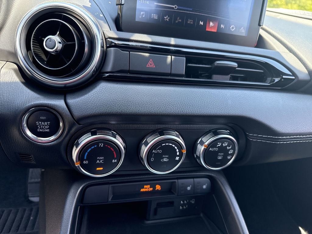 Used 2022 MAZDA MX-5 Miata Grand Touring w/ Weather Package RWD image 24