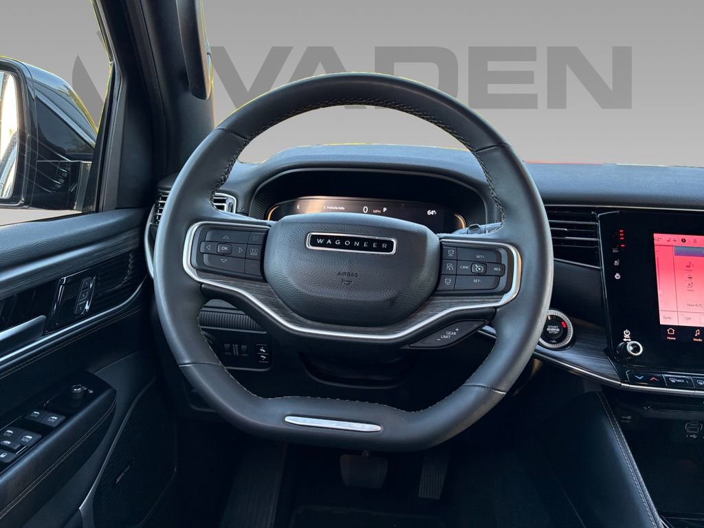 Used 2024 Jeep Wagoneer Series II AWD/4WD image 9