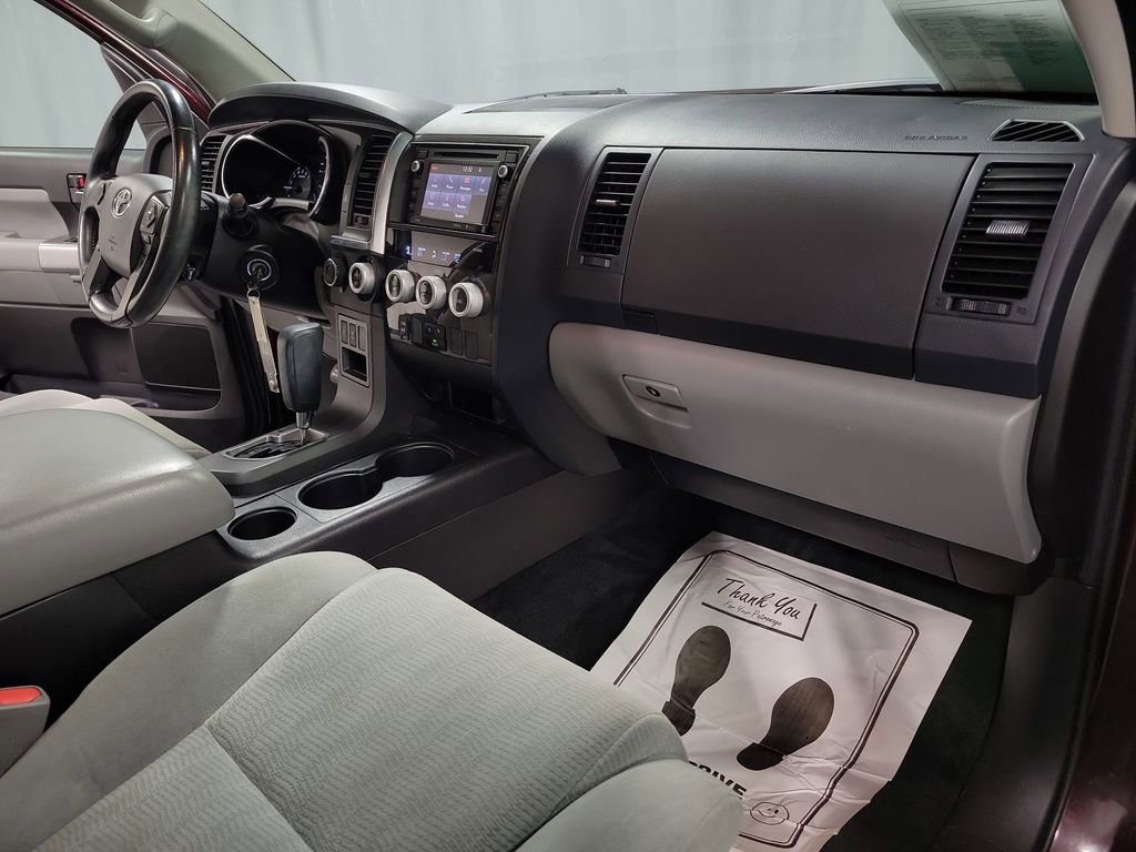 Used 2018 Toyota Sequoia SR5 image 24