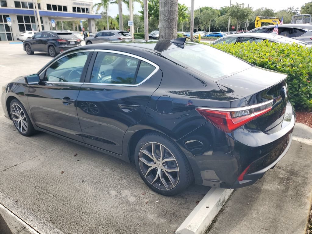 Certified 2019 Acura ILX w/ Premium Package FWD image 9