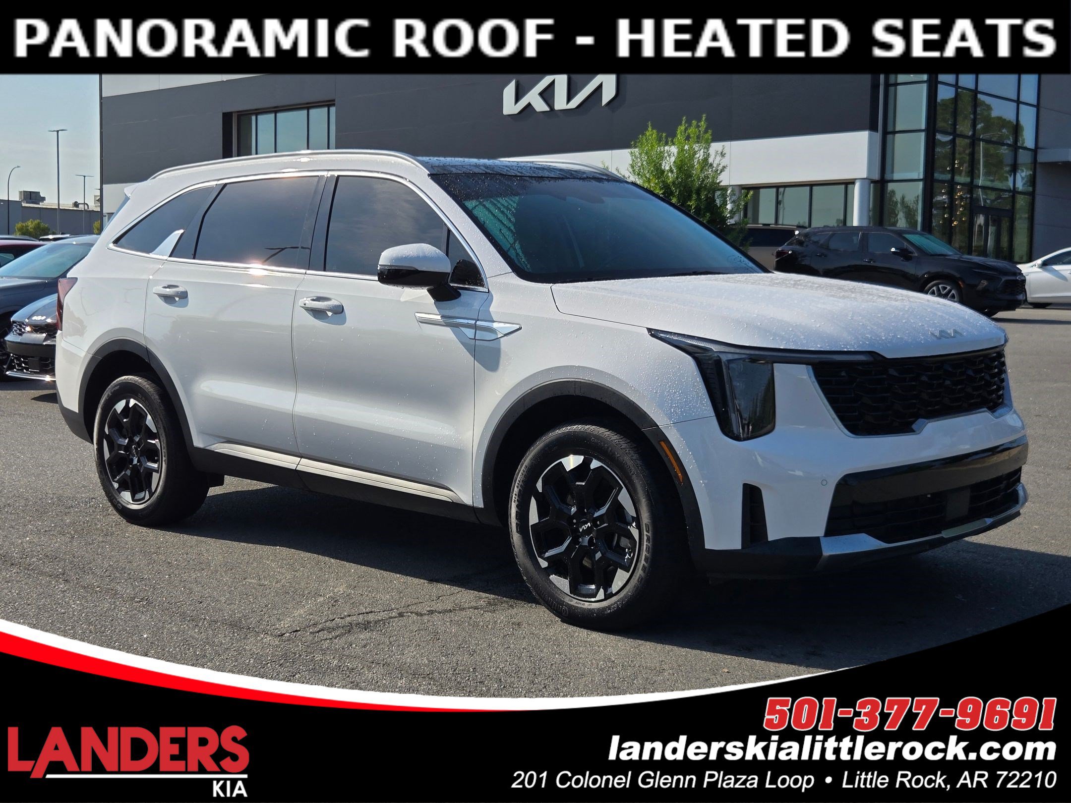 Used 2024 Kia Sorento S w/ Panoramic Sunroof Package