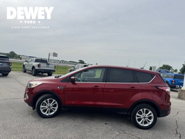 Used 2017 Ford Escape SE FWD image 5