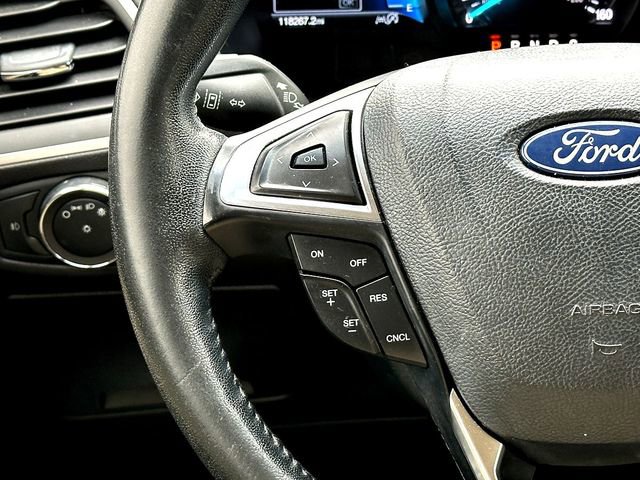 Used 2019 Ford Edge SEL w/ Equipment Group 201A FWD image 23