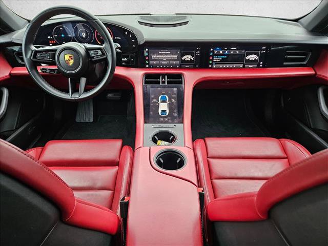 Used 2020 Porsche Taycan 4S image 18