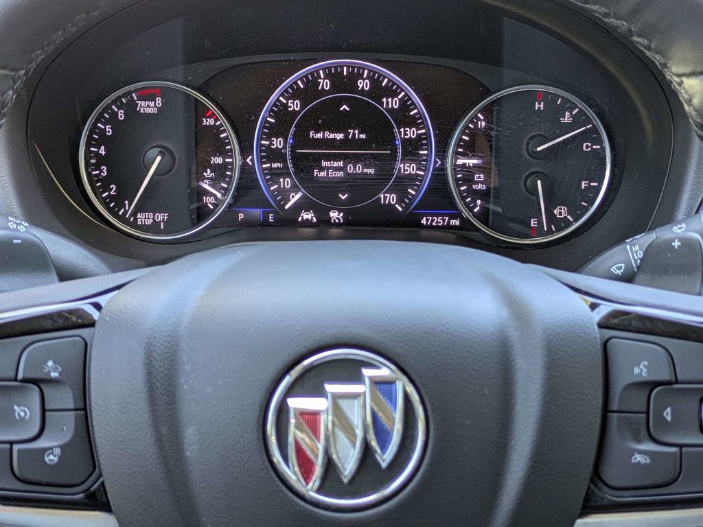 Used 2023 Buick Enclave Avenir w/ Avenir Technology Package FWD image 29