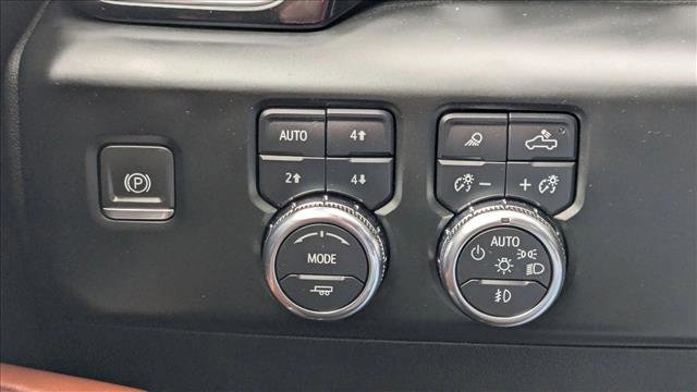 Used 2024 GMC Sierra 1500 Denali Ultimate AWD/4WD image 17