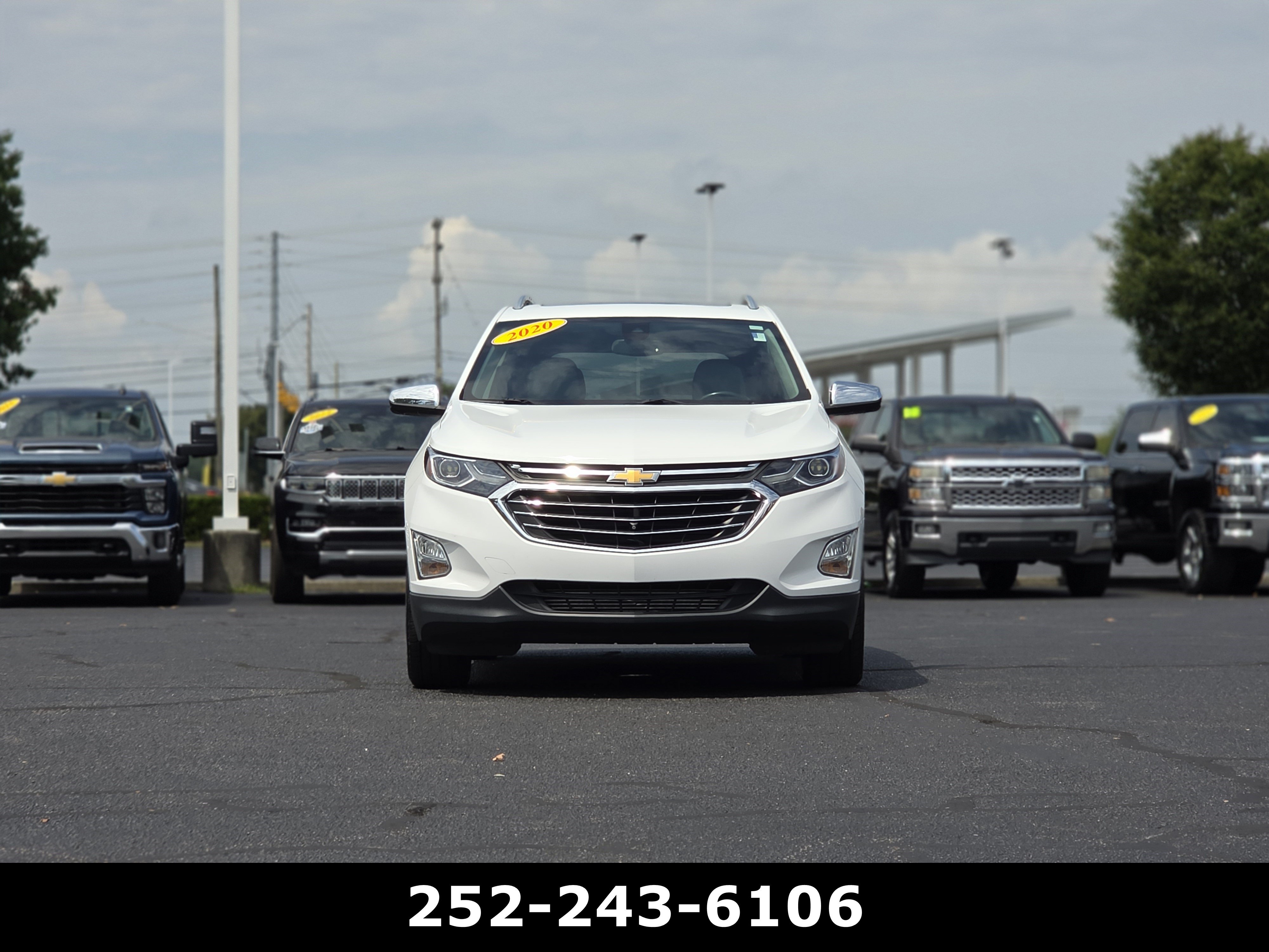 Used 2020 Chevrolet Equinox Premier FWD image 2