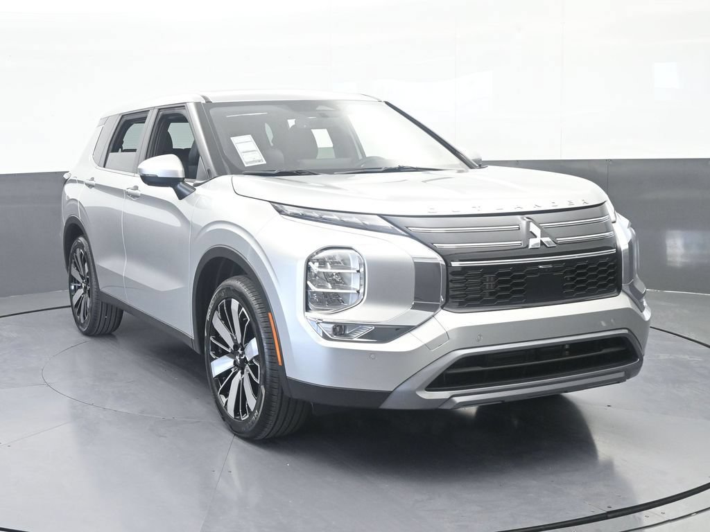 New 2026 Mitsubishi Outlander SE FWD image 9