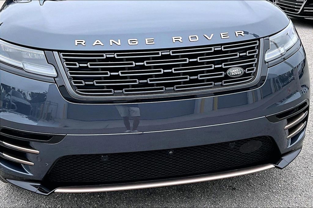 Used 2026 Land Rover Range Rover Velar Autobiography image 11