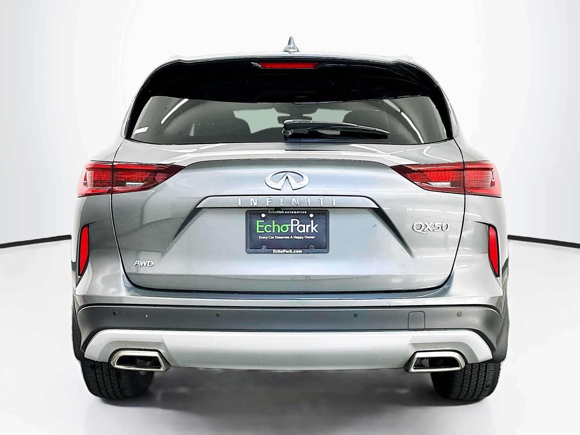 Used 2023 INFINITI QX50 Luxe AWD/4WD image 7