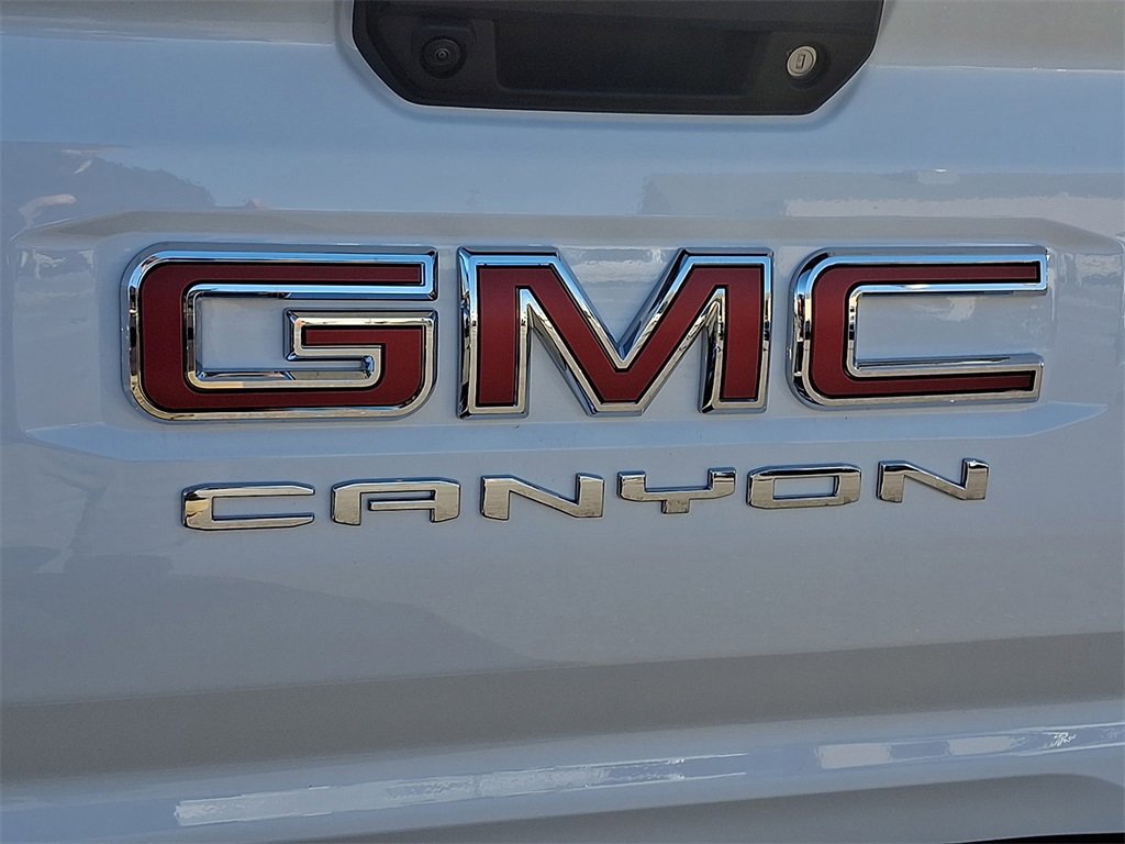 New 2026 GMC Canyon AT4X image 10