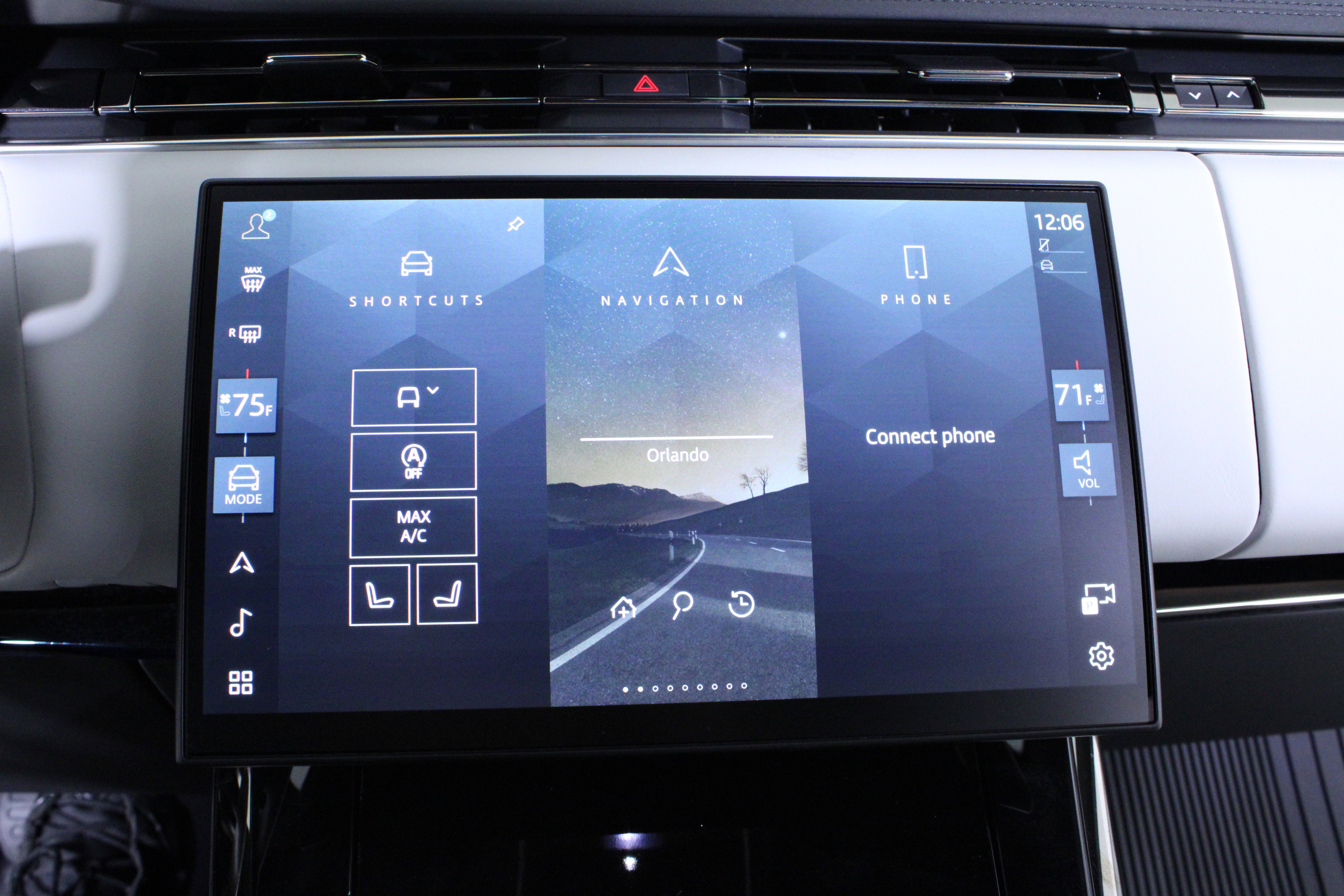 New 2026 Land Rover Range Rover Sport SE image 20