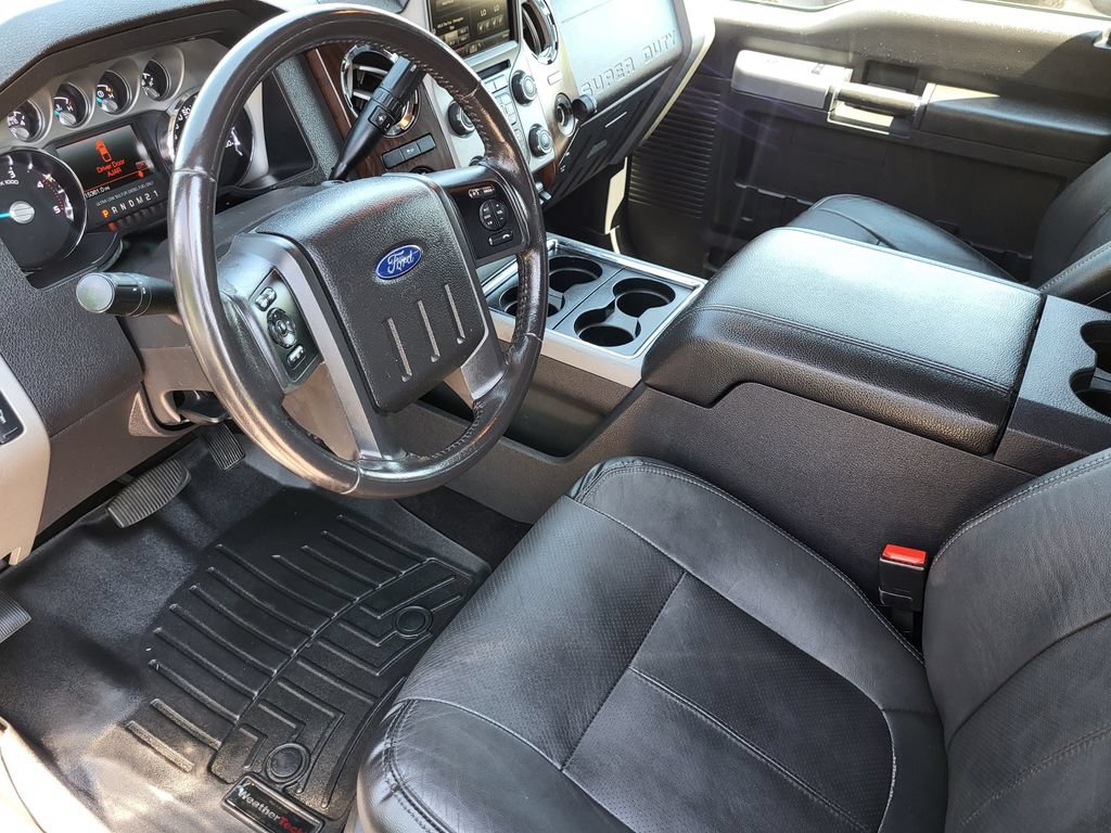 Used 2016 Ford F250 Lariat w/ Lariat Interior Package AWD/4WD image 15