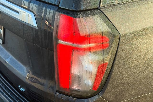 Used 2024 Chevrolet Tahoe LT image 7