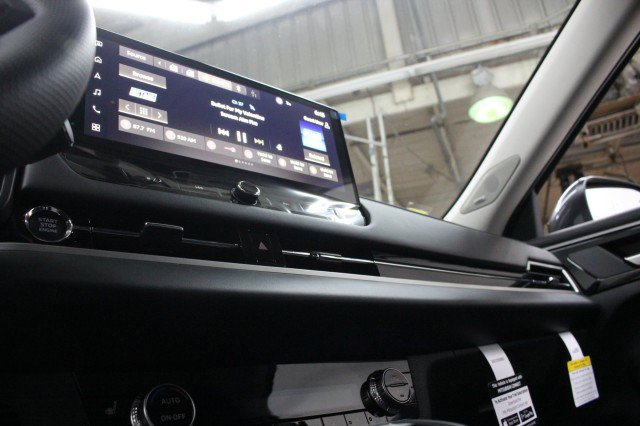 New 2026 Mitsubishi Outlander SE FWD image 11
