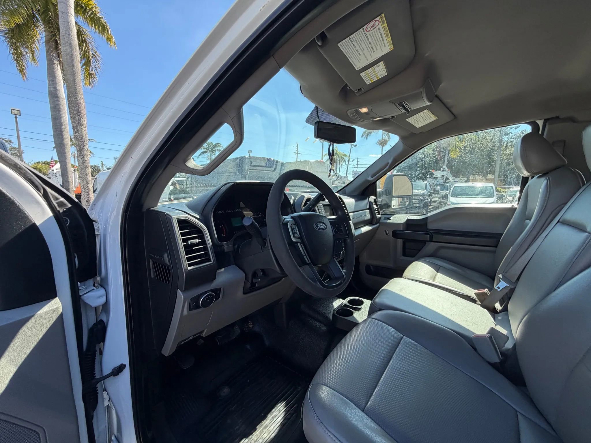 Used 2018 Ford F350 XL w/ Power Equipment Group image 10