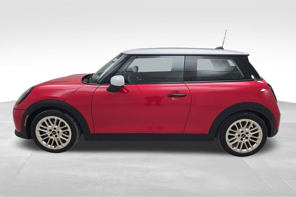 Certified 2025 MINI Cooper 2-Door Hardtop image 6