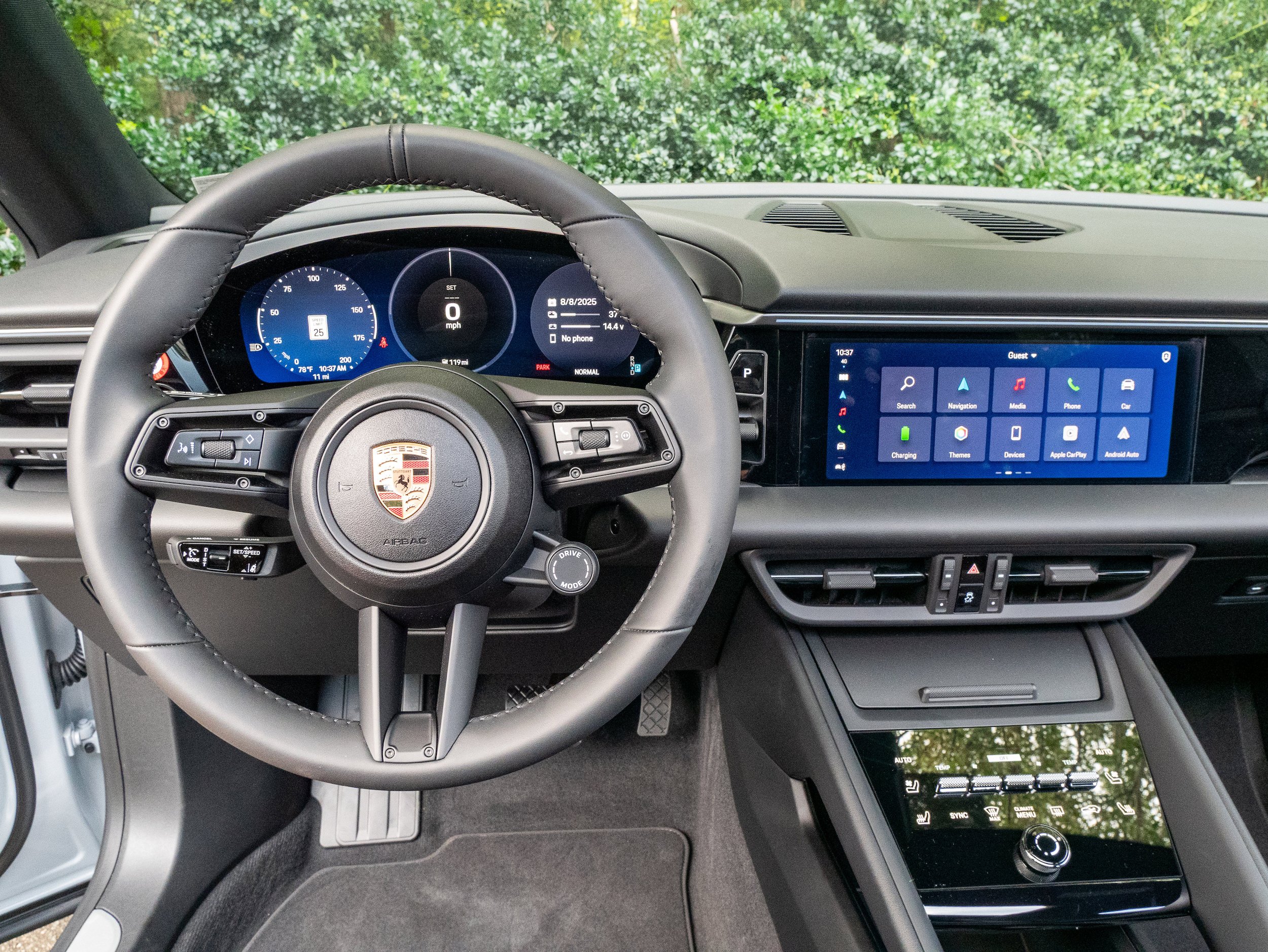 New 2025 Porsche Macan Electric RWD image 22