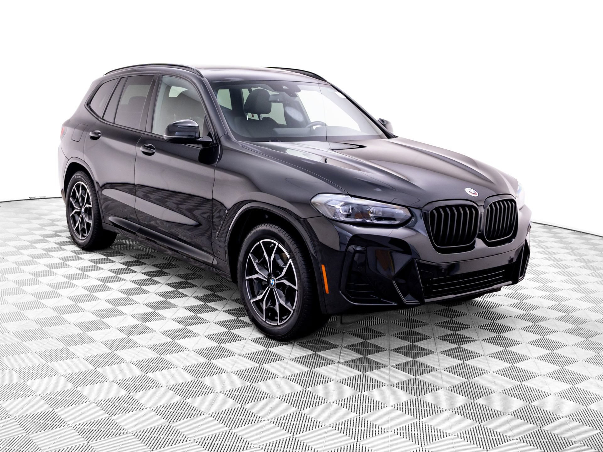 Certified 2023 BMW X3 xDrive30i w/ M Sport Package AWD/4WD image 8