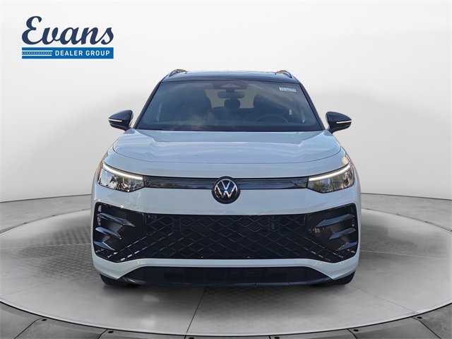 New 2026 Volkswagen Tiguan SE R-Line image 8