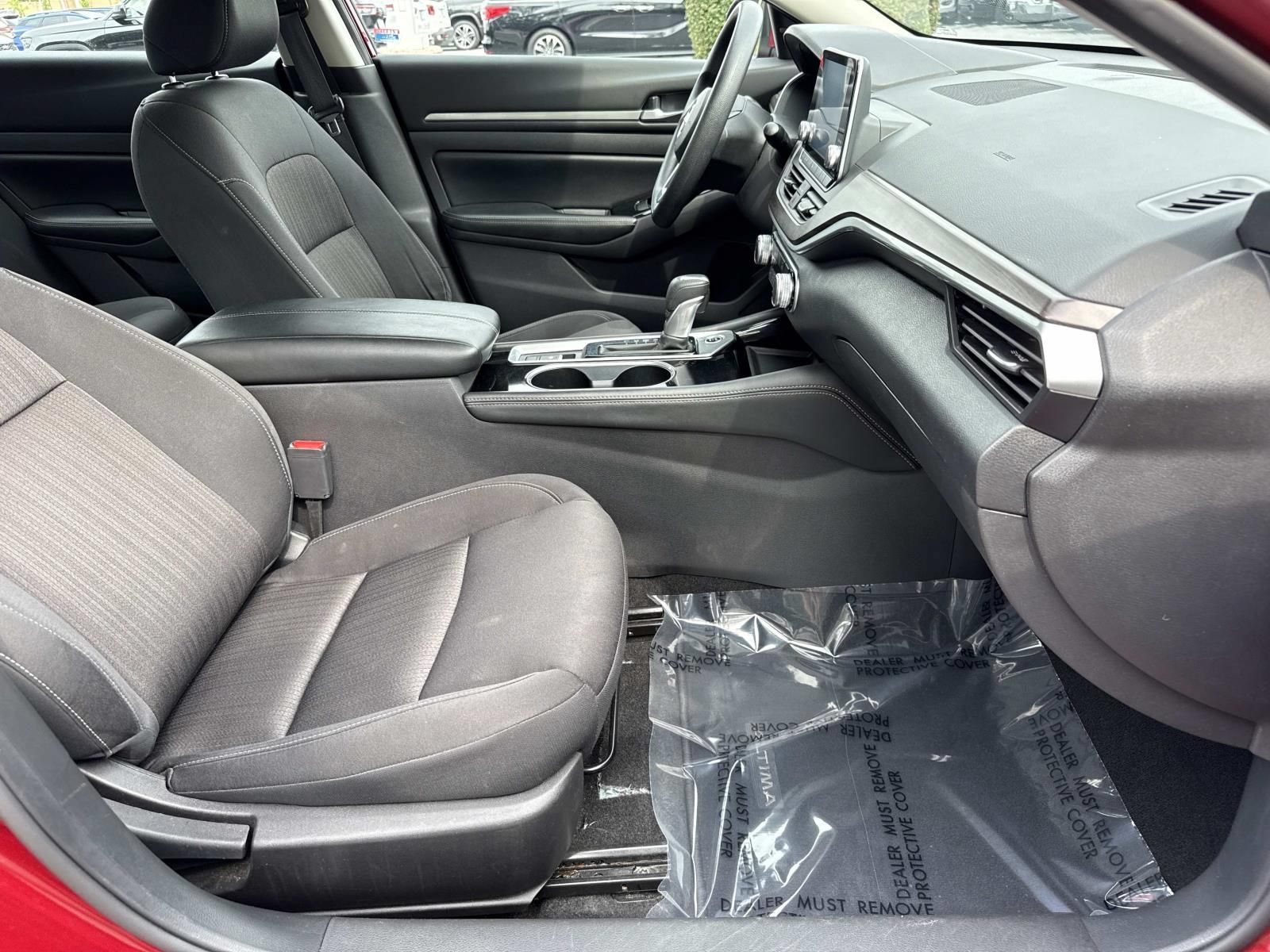 Used 2023 Nissan Altima 2.5 SV AWD/4WD image 25