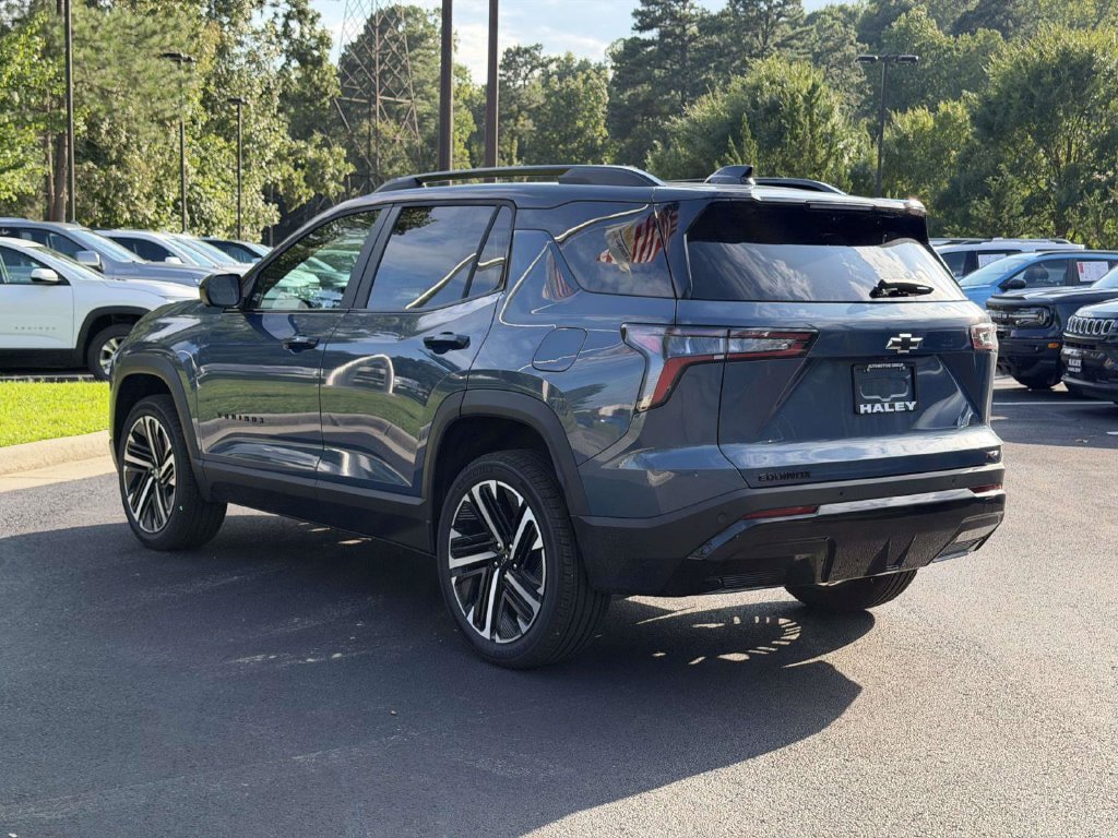 New 2027 Chevrolet Equinox RS w/ Safety and Technology Package FWD image 22