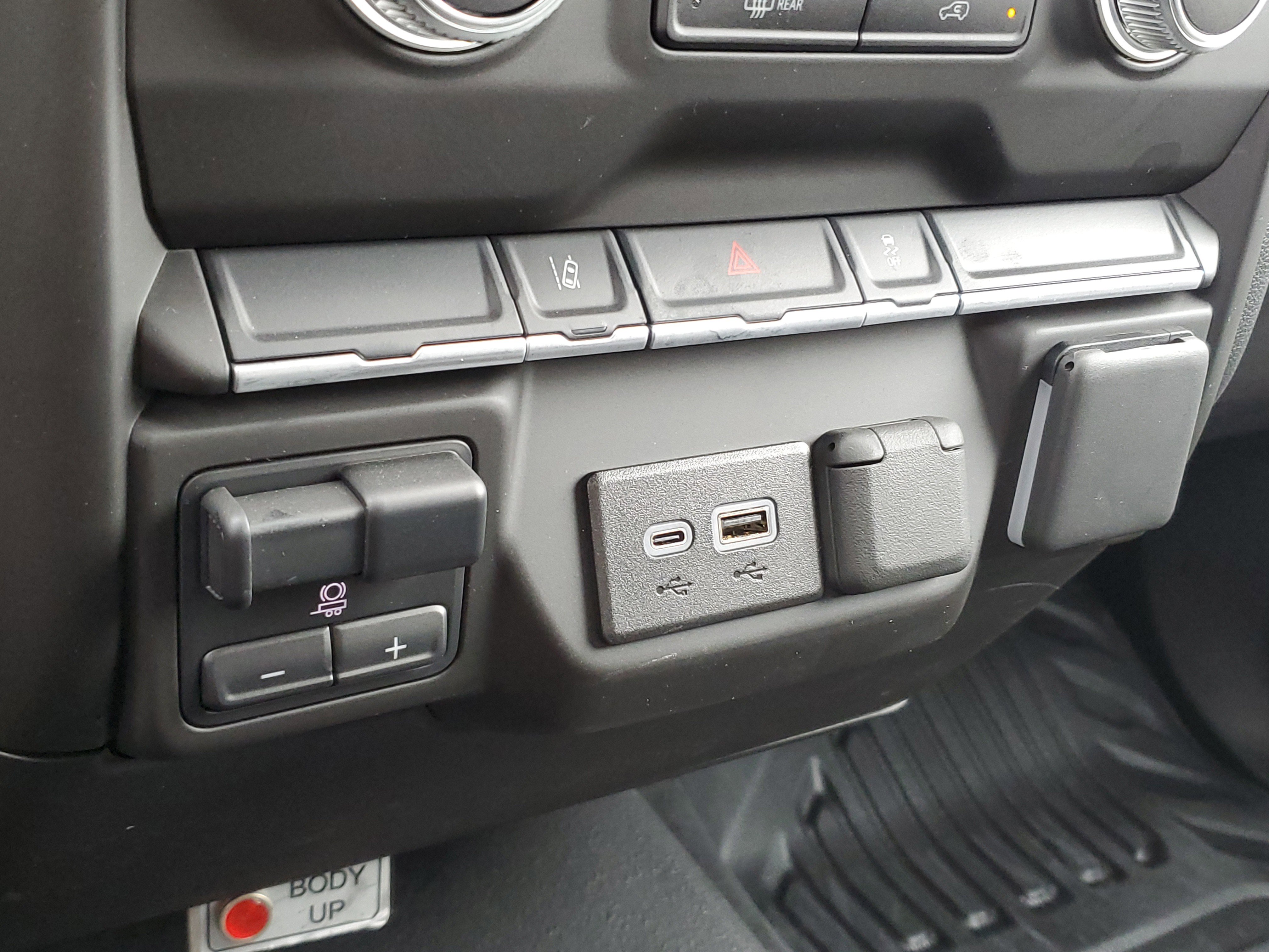 New 2025 GMC Sierra 3500 Pro w/ Convenience Package image 20