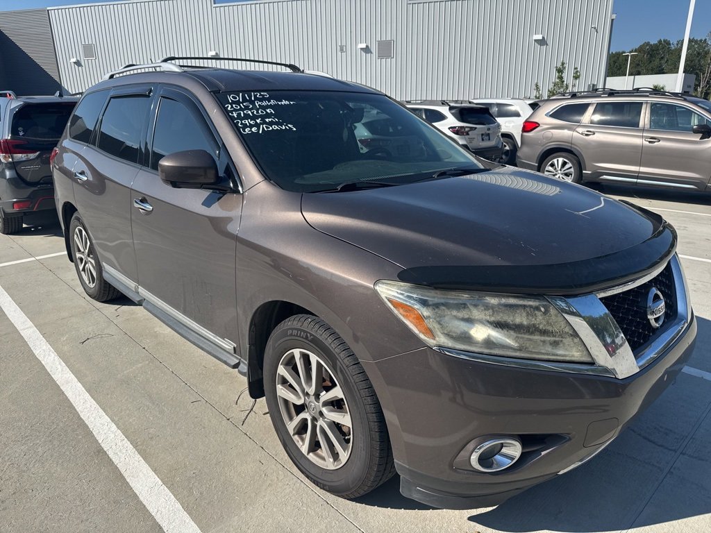 Used 2015 Nissan Pathfinder SL w/ SL Tech Package