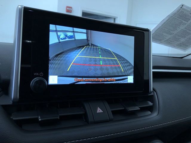 Certified 2025 Toyota RAV4 LE AWD/4WD image 26