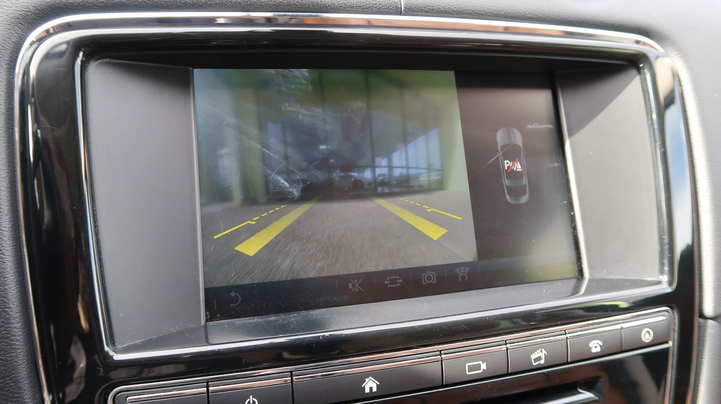 Used 2016 Jaguar XJ R-Sport AWD/4WD image 31