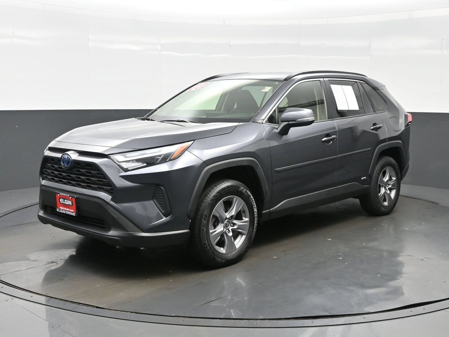 Used 2023 Toyota RAV4 XLE w/ XLE Grade Weather Package AWD/4WD image 2