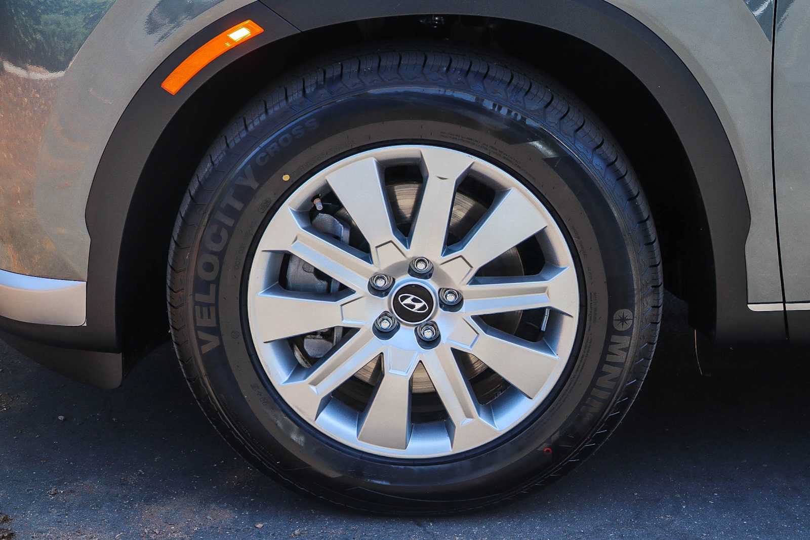 Used 2024 Hyundai Palisade SEL FWD image 11