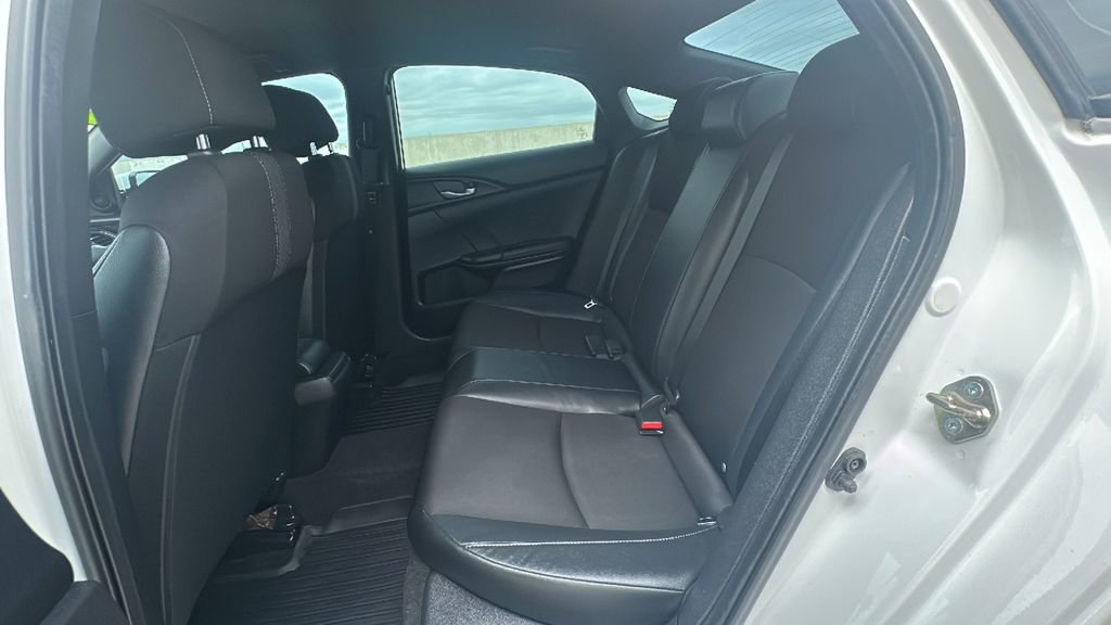 Used 2019 Honda Civic Sport image 32