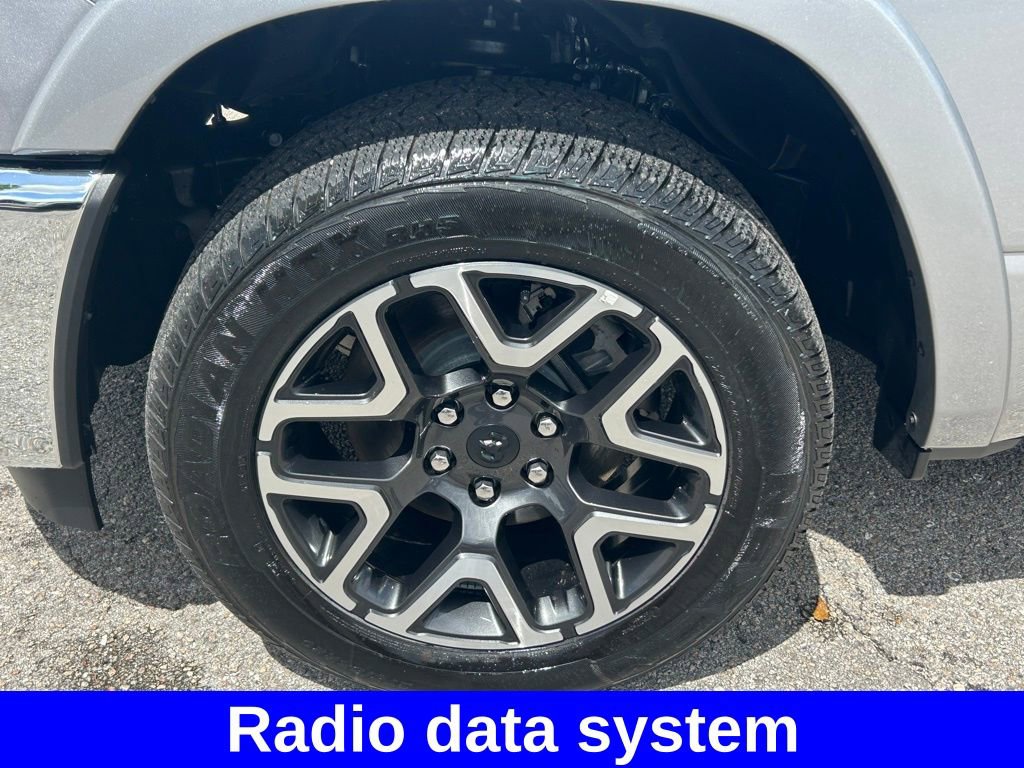 Used 2025 RAM 1500 Laramie image 18