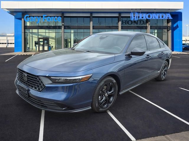 Certified 2025 Honda Accord SE image 1