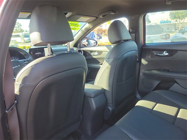 Used 2024 Kia Forte GT-Line image 13