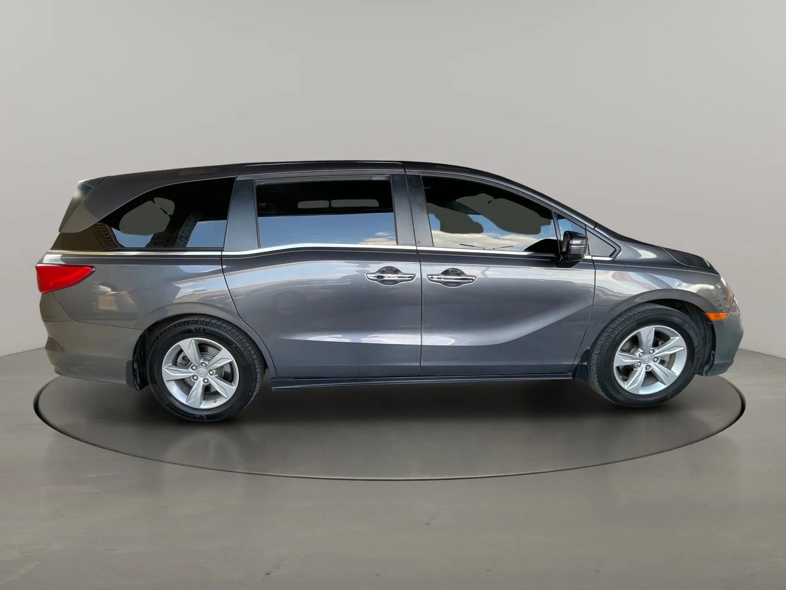 Used 2018 Honda Odyssey EX-L image 6