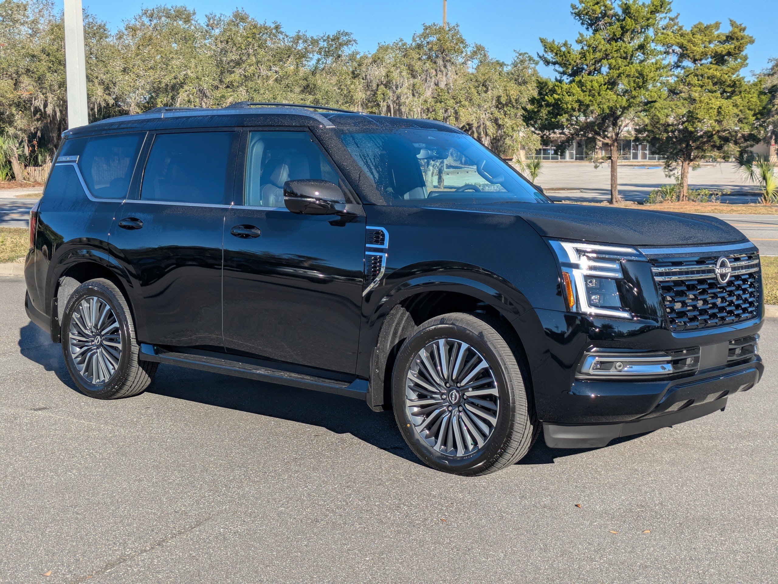 New 2026 Nissan Armada Platinum Reserve image 2