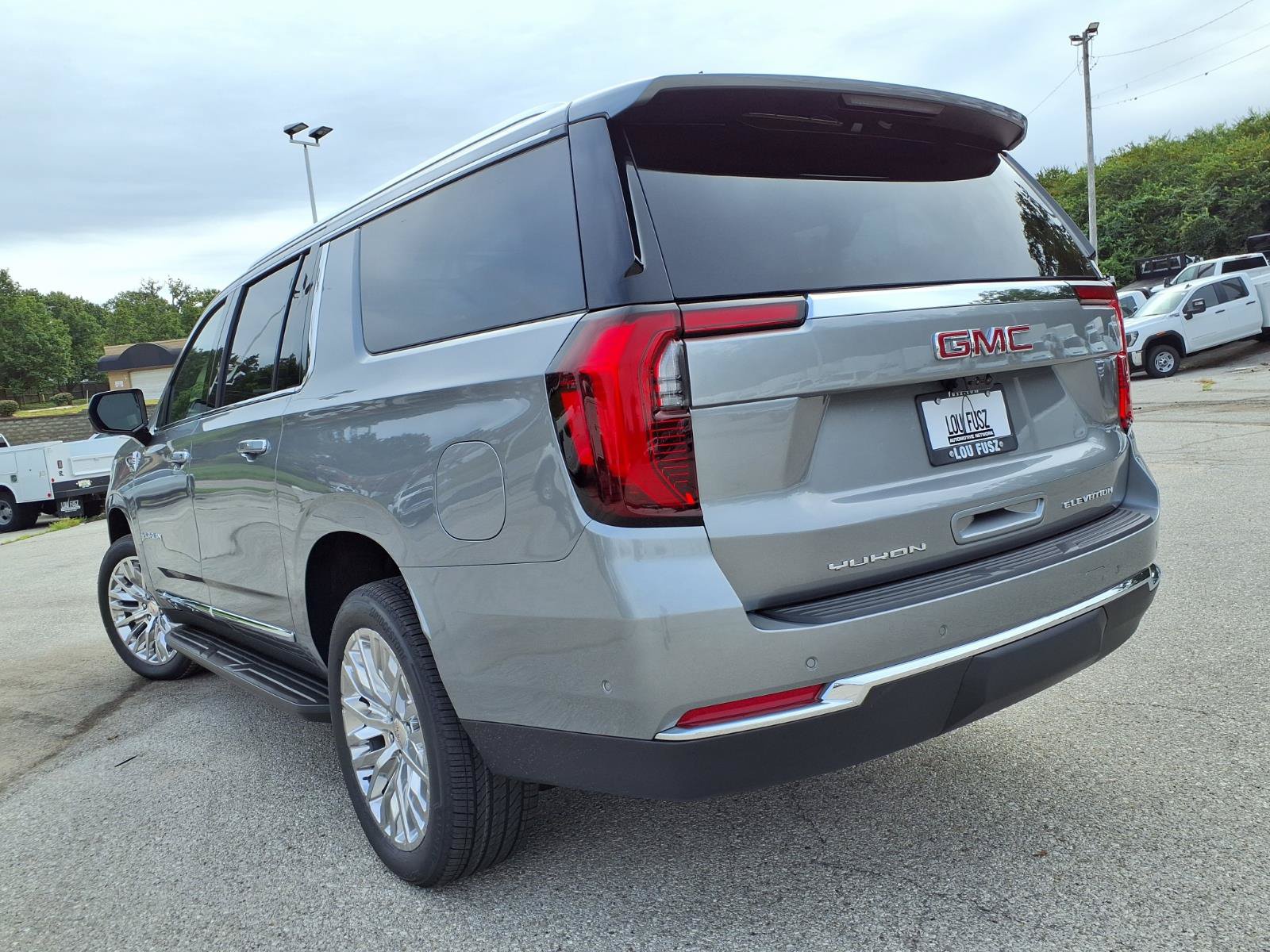 New 2027 GMC Yukon XL Elevation w/ Elevation Premium Package AWD/4WD image 28