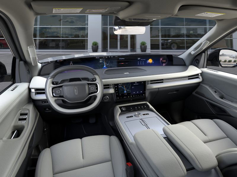 New 2026 Lincoln Navigator Reserve image 9