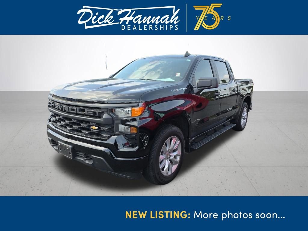 Certified 2022 Chevrolet Silverado 1500 Custom AWD/4WD image 1