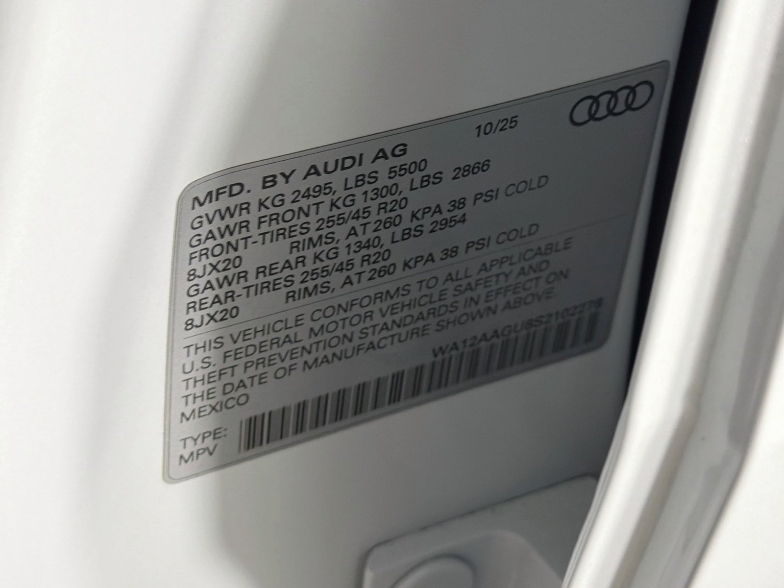 Certified 2025 Audi Q5 Premium AWD/4WD image 33