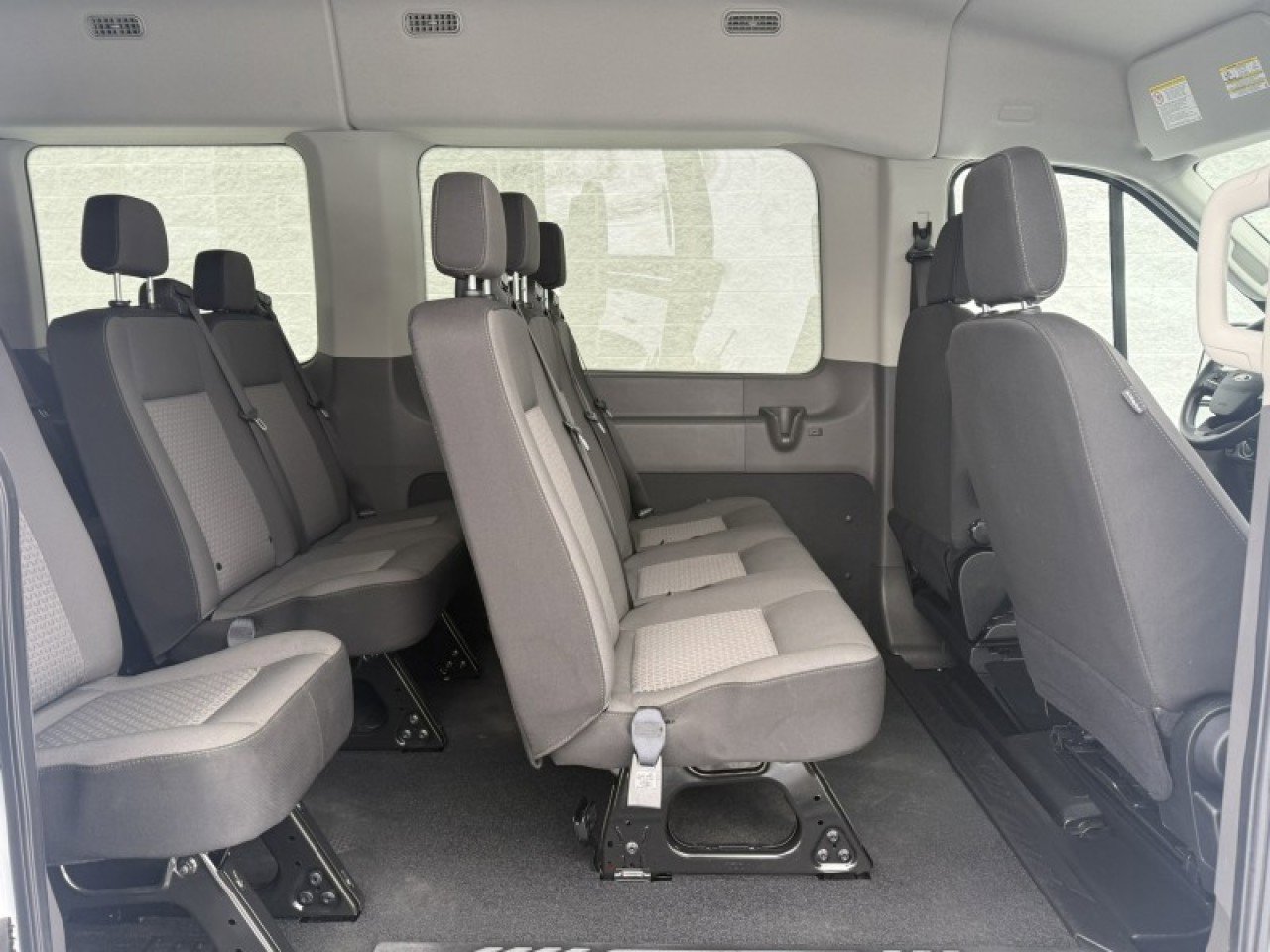 Used 2024 Ford Transit 350 XL image 7