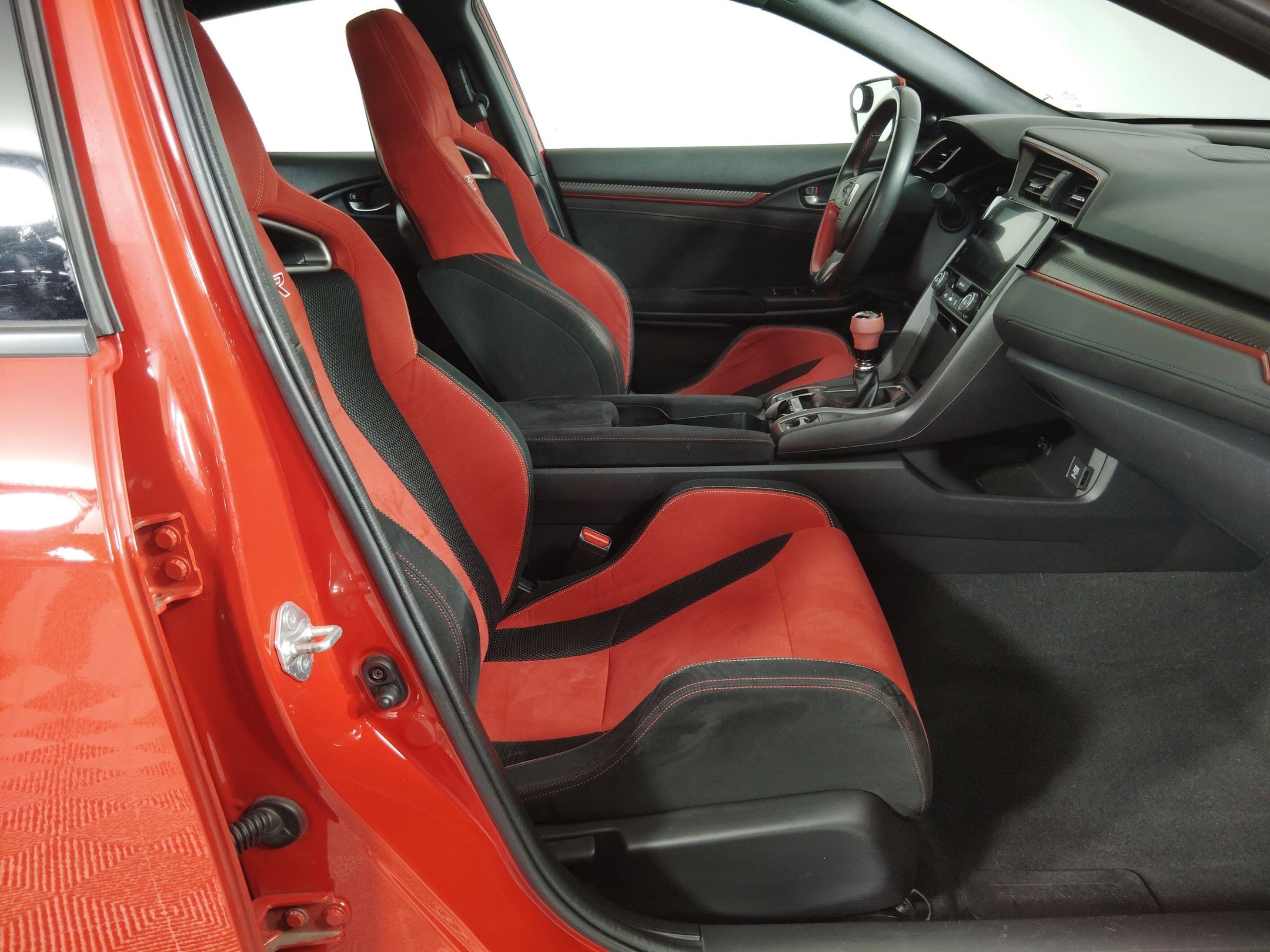 Certified 2018 Honda Civic Type R image 28